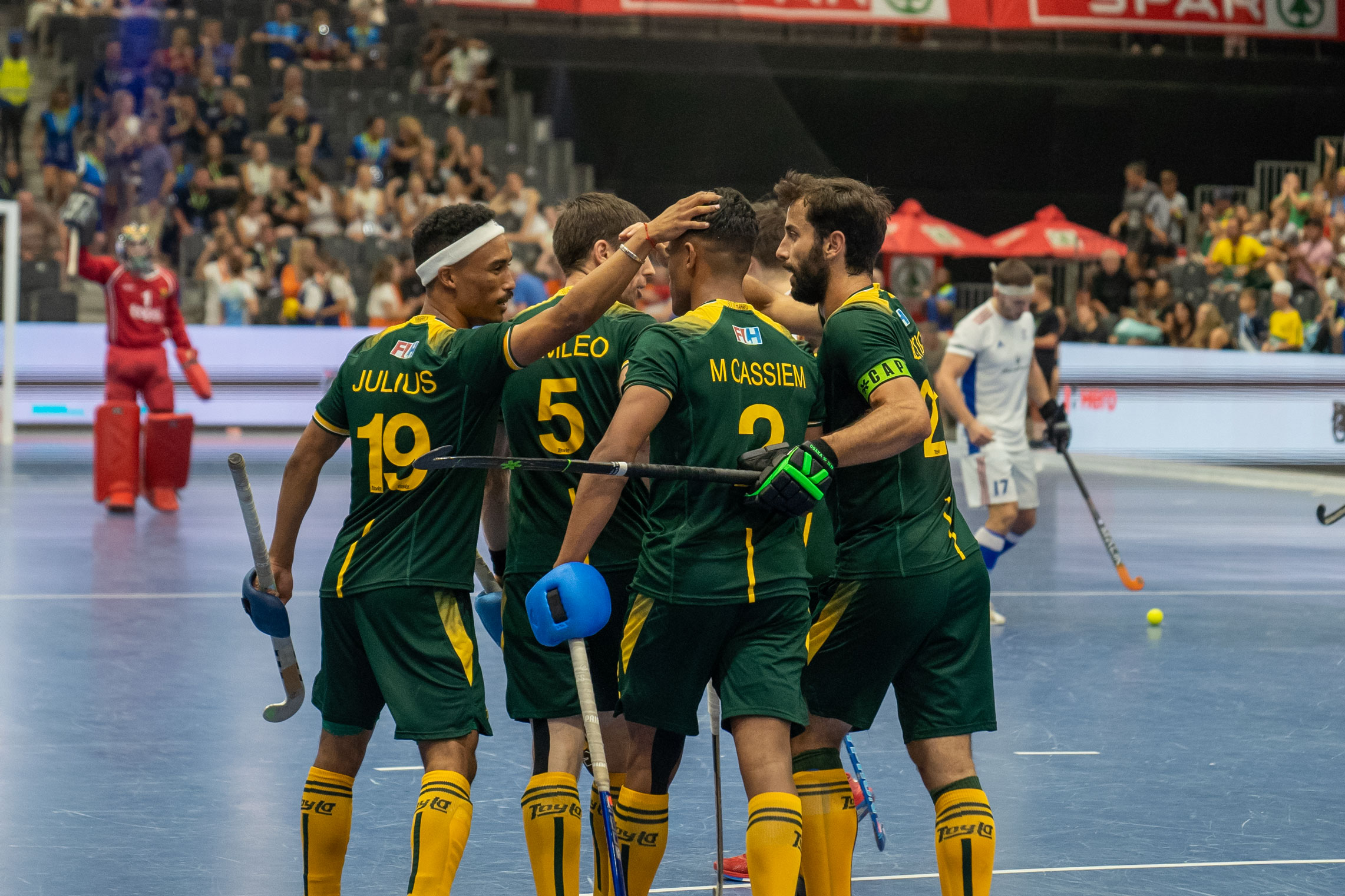 Featured image for “South African women’s Greyvenstein excels in ferocious Dutch battle”