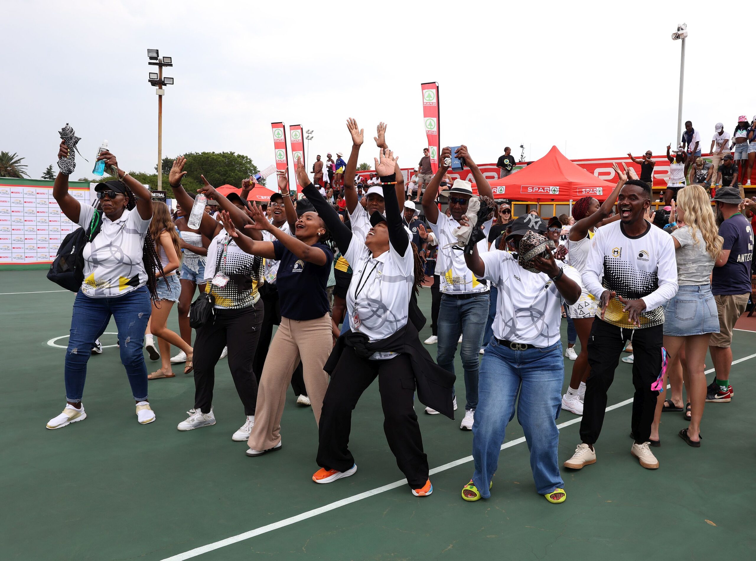 Featured image for “JOBURG DIG DEEP TO CLINCH RECORD FOURTH STRAIGHT SPAR NATIONAL NETBALL CHAMPIONSHIPS CROWN”